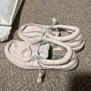 Hey Dude Wally Women's Light Grey Canvas Slip-On Loafers Size 37